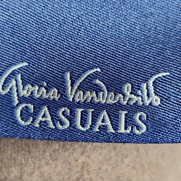 Gloria Vanderbilt Gizella Brown Floral Print & Flat Studs Long Sleeve Top Sz PXL - Picture 6 of 11